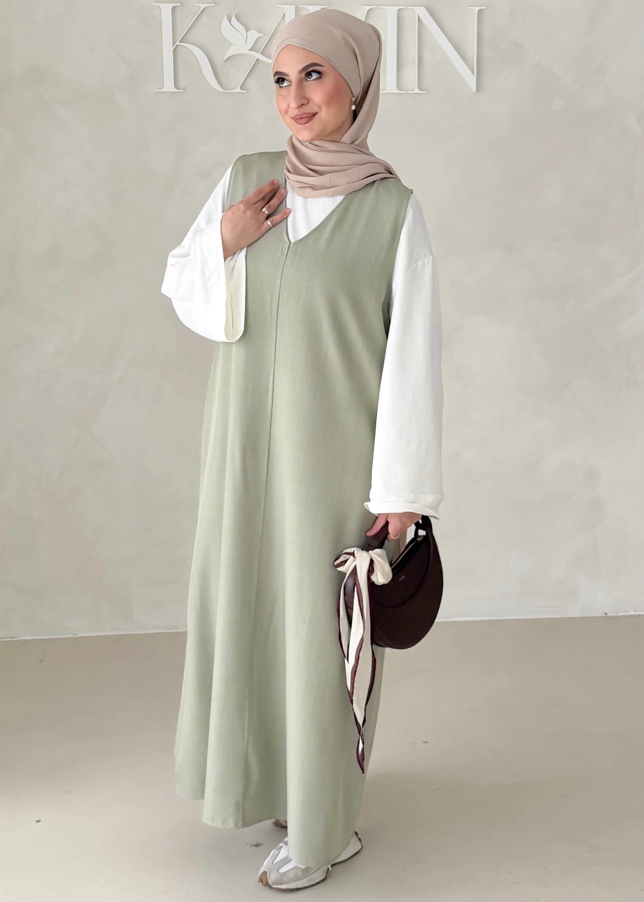 Kurzarm Essential Kleid